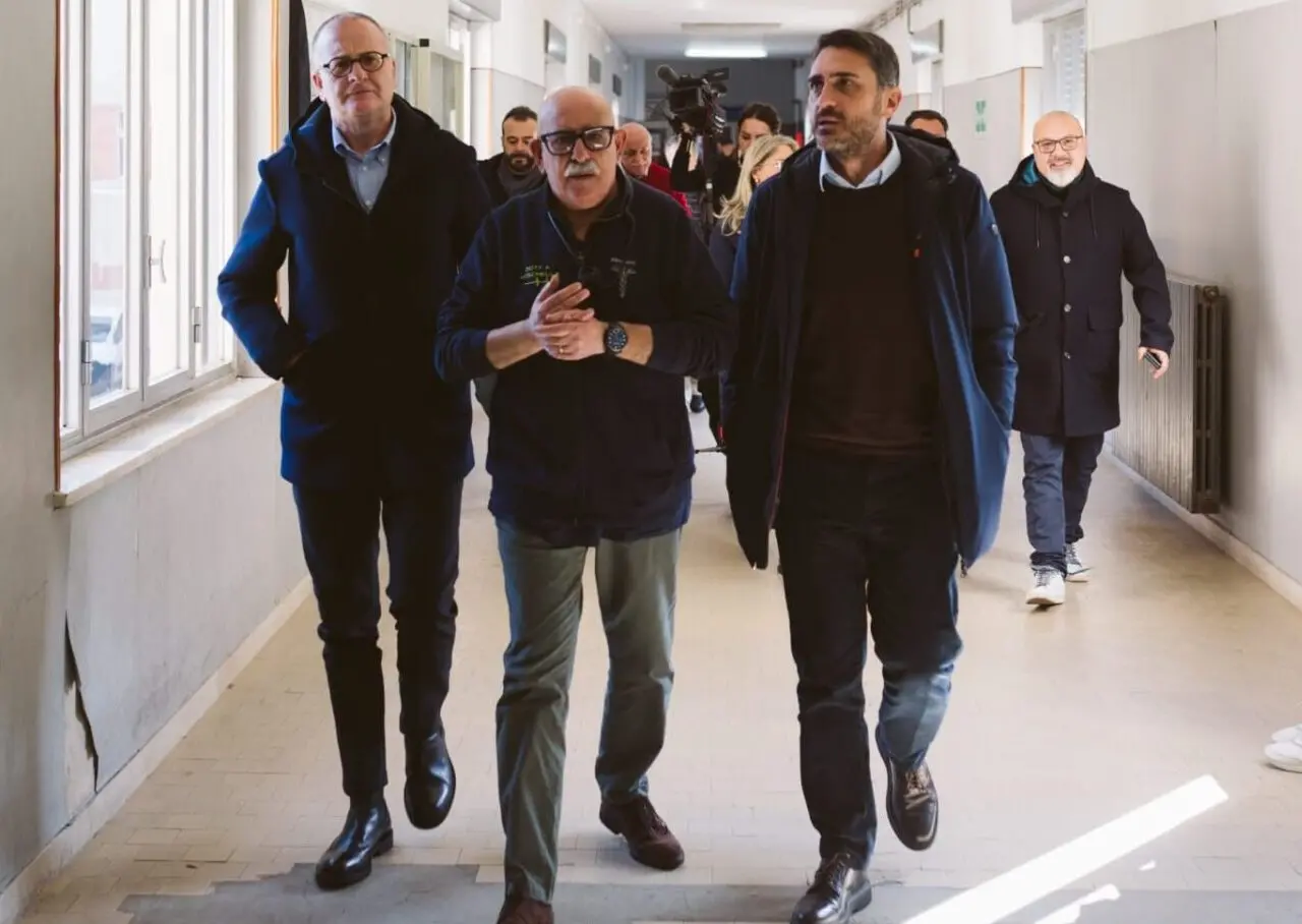 Polistena, il Pd “ispeziona” l’ospedale e raccoglie il disagio dei cittadini: «Serve agire con immediatezza»