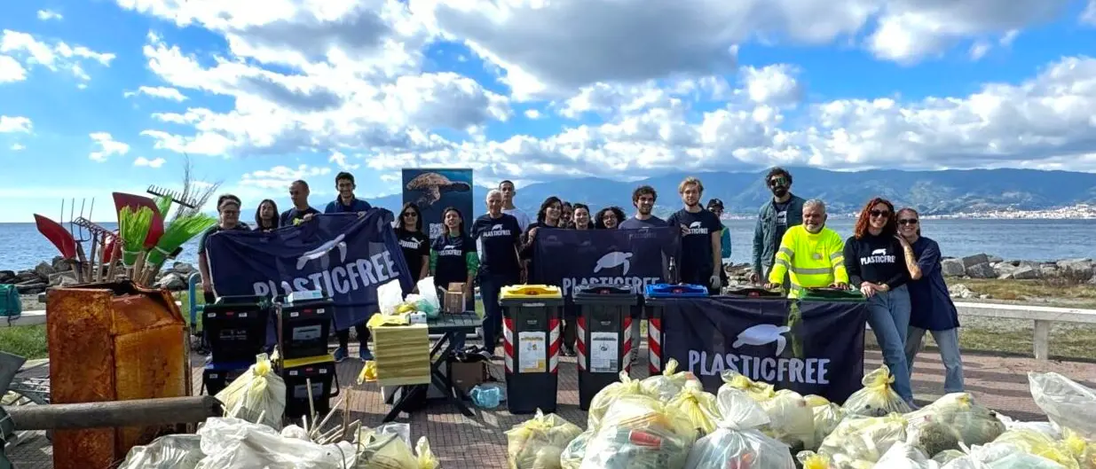 Plastic Free fa tappa a Catona per il primo clean up dell’anno