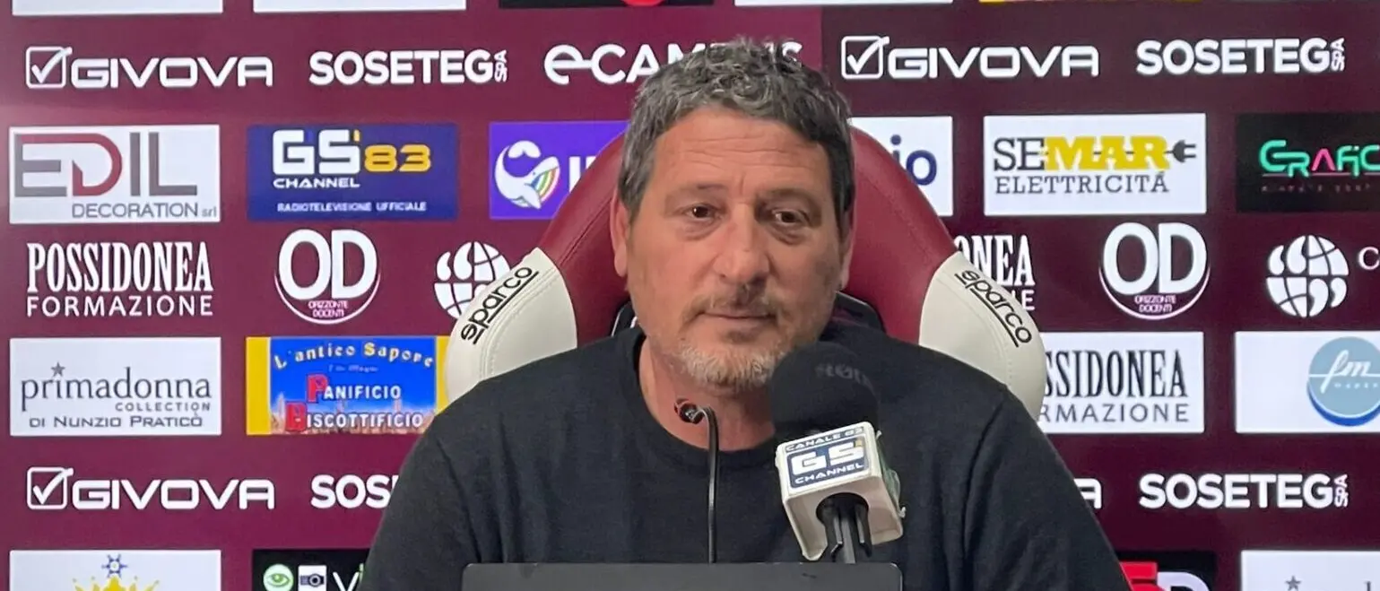 Verso Reggina-Siracusa, Trocini: «L’amore di Reggio ci spinge a lottare per la vittoria»