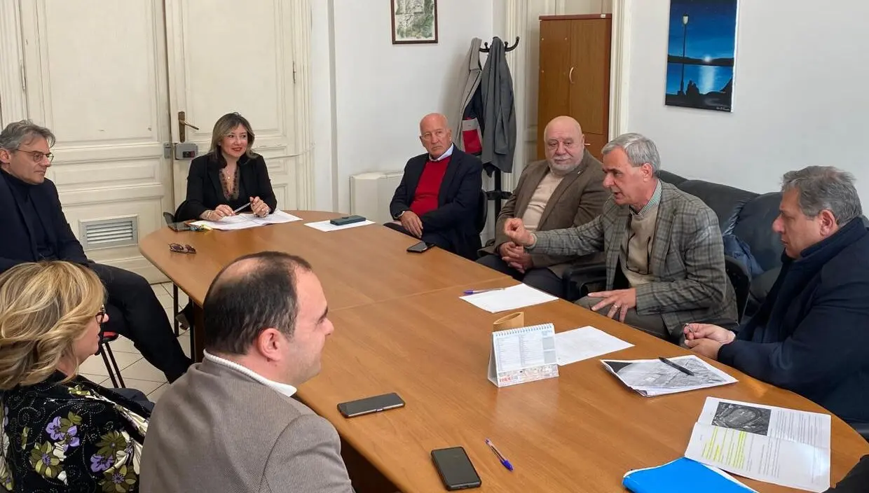 Siderno, stadio Filippo Raciti: il confronto in Comune con le istituzioni sportive regionali