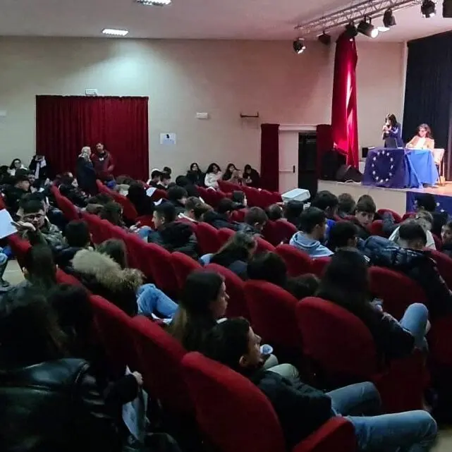 Il Polo Liceale di Gioiosa Ionica ospita l’evento sulle politiche di coesione europee