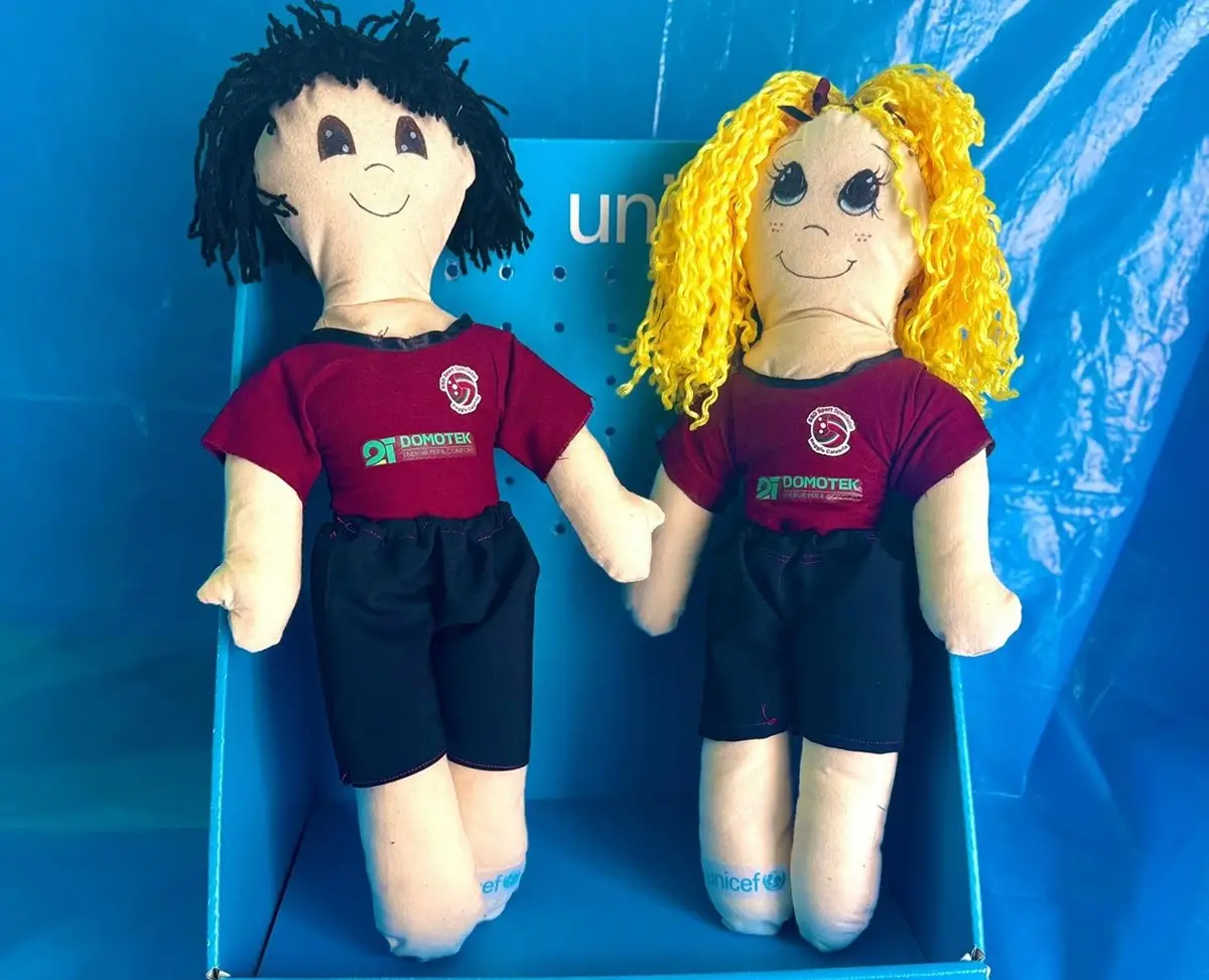 A Reggio oggi Domotek per Unicef: ecco la Pigotta amaranto