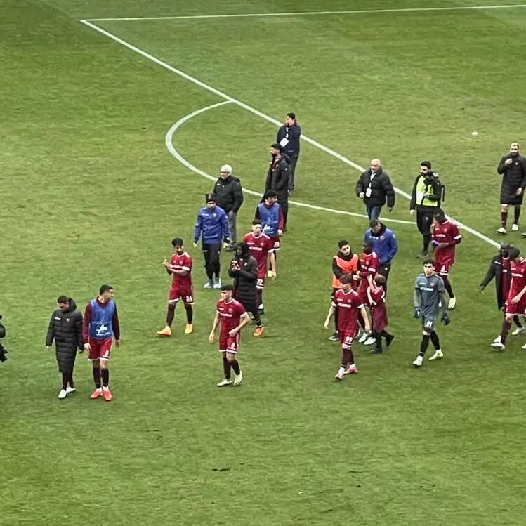 Reggina, una sconfitta che fa male: Barillà manca, il Siracusa ne approfitta