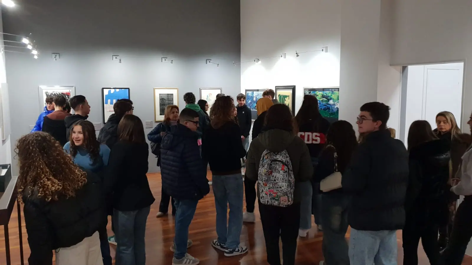 SalvArti fa il pieno al Palazzo della Cultura: centinaia di visitatori nei primi giorni di apertura della mostra