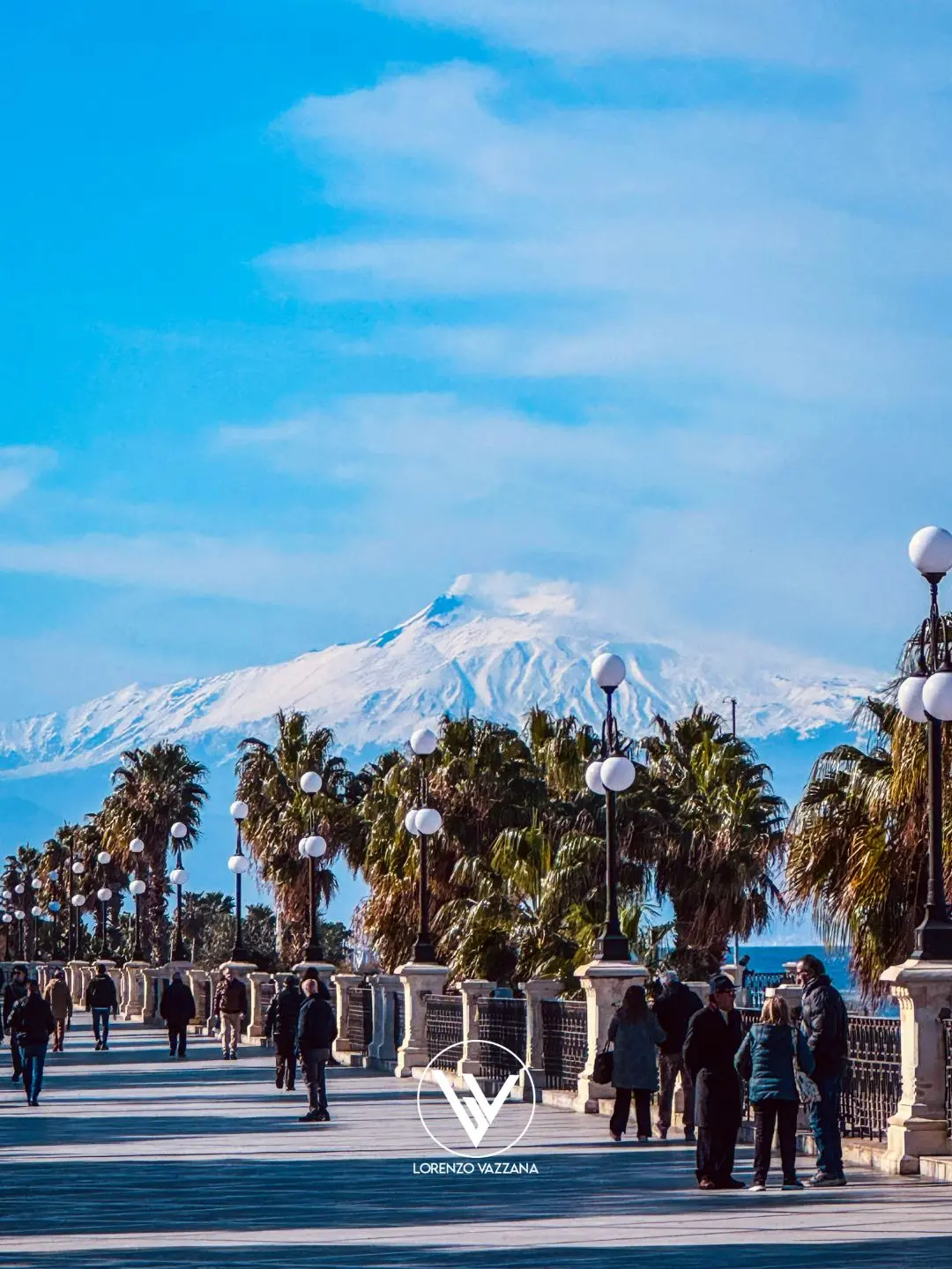 LA FOTO DEL GIORNO | Reggio Calabria, il lungomare che incanta: quando la bellezza diventa leggenda