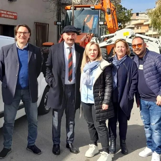 Gioia Tauro, ricostituito il parco macchine dell'ufficio tecnico comunale grazie a un finanziamento regionale