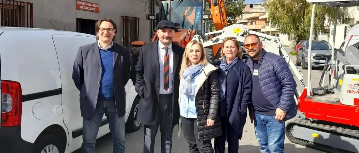 Gioia Tauro, ricostituito il parco macchine dell'ufficio tecnico comunale grazie a un finanziamento regionale