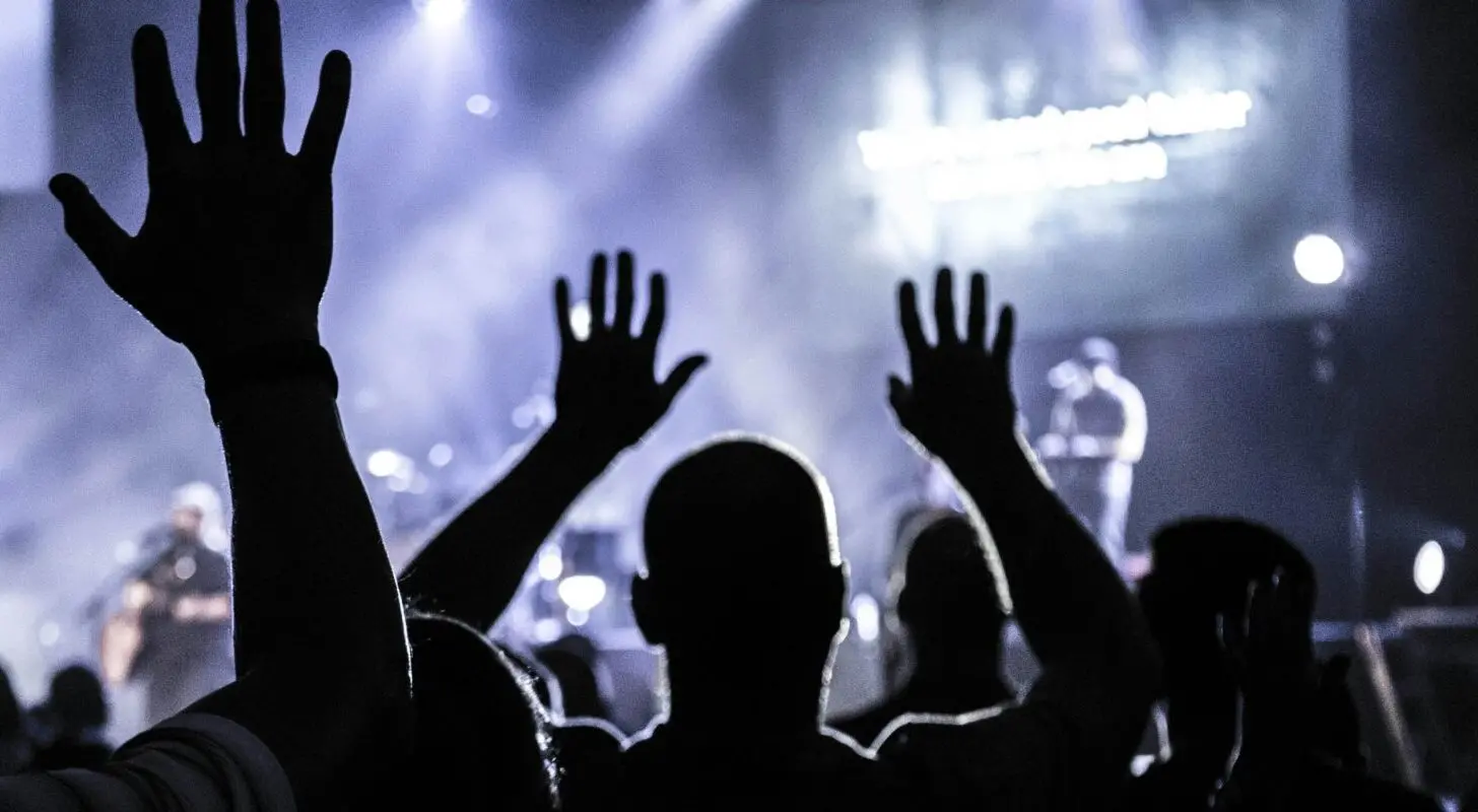 \"NON C’E’ NENTI\" | Folk, prosa e dj set per il week end lungo in città: a San Valentino vietato stare a casa