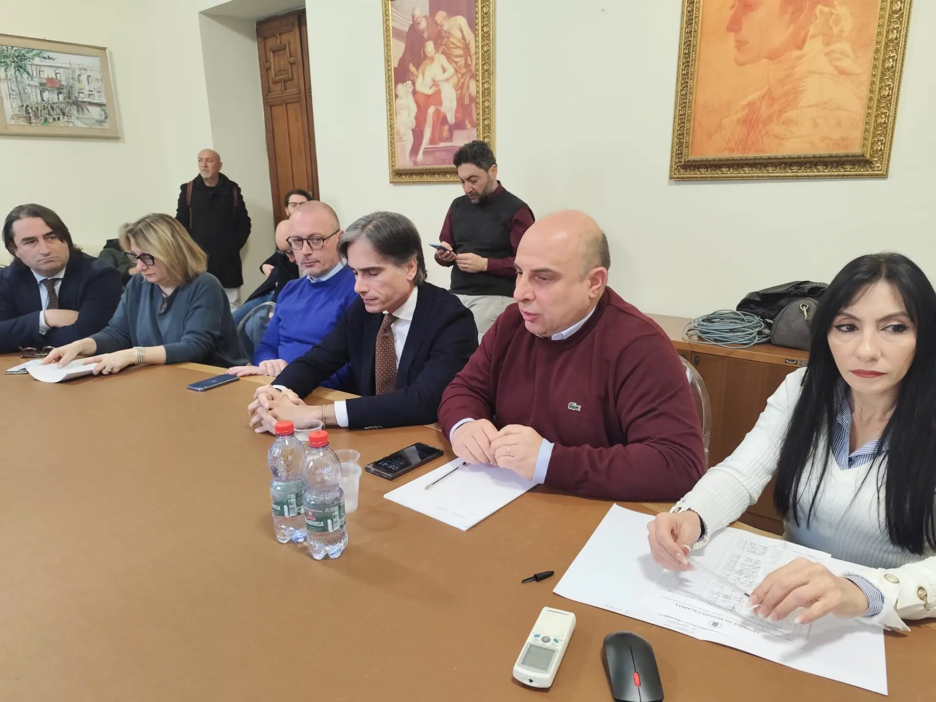 Piazza del Popolo non ospiterà più il mercato, Falcomatà lapidario: «Dialogo si, ma solo con chi è in regola»