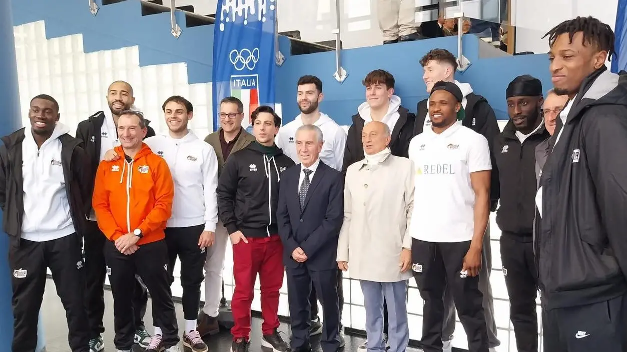 La Fip Calabria celebra il riconoscimento del Coni al Dott. Gianni Calafiore per il suo impegno nello sport