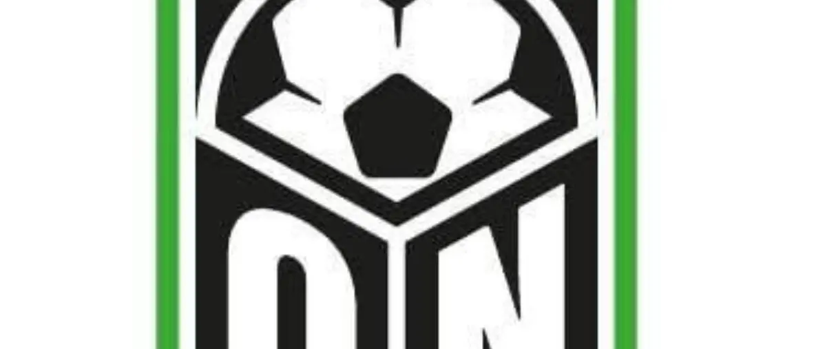 Una notte di emozioni al Granillo: Reggio accoglie i campioni di Operazione Nostalgia