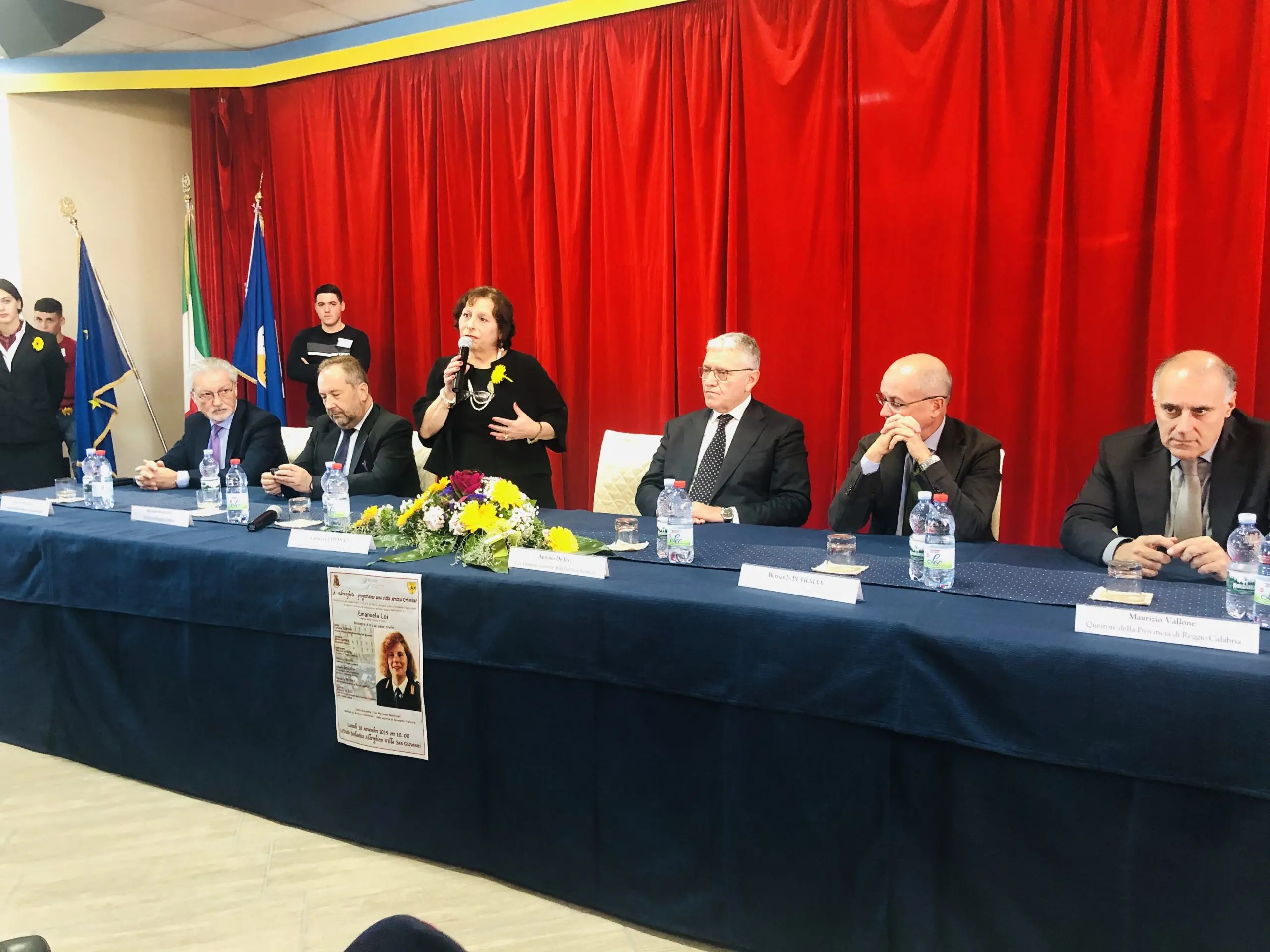 Villa intitola l'auditorium alla Loi. «Chi muore in divisa non viene dimenticato»