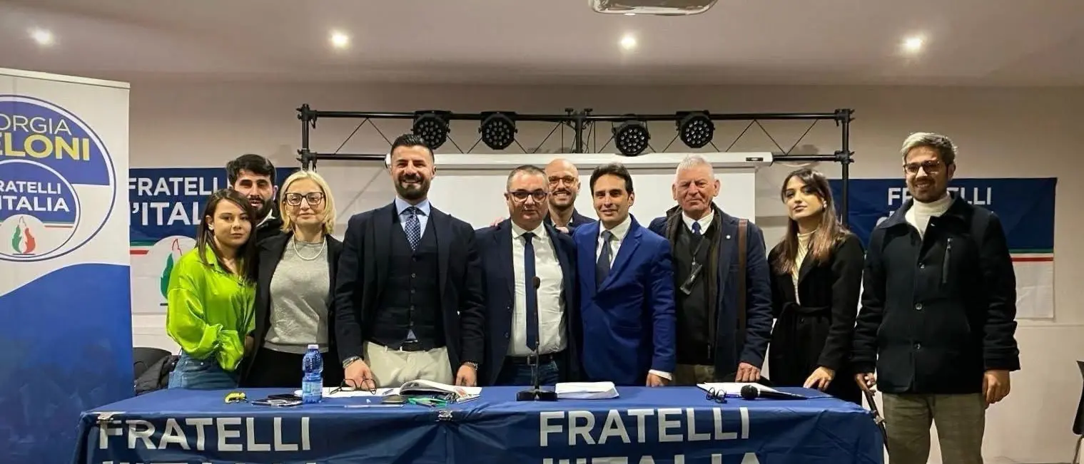 Gioia Tauro, assemblea congressuale Fratelli d'Italia, eletto con il ruolo di presidente Antonino Papalia