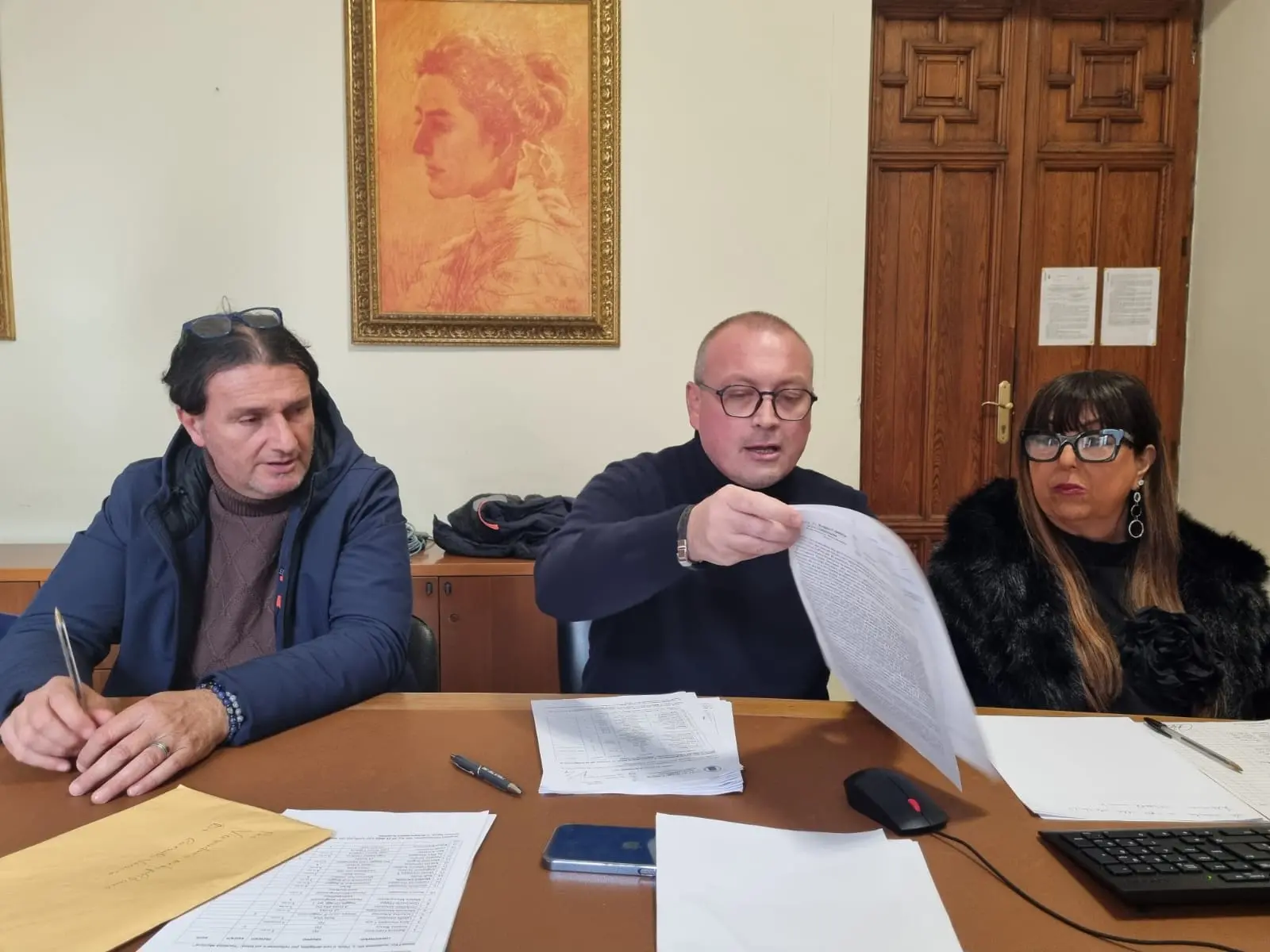 Piazza del Popolo, Versace: «Dai verbali si evince che nessuno della minoranza ha dichiarato di opporsi a chiusura o spostamento»