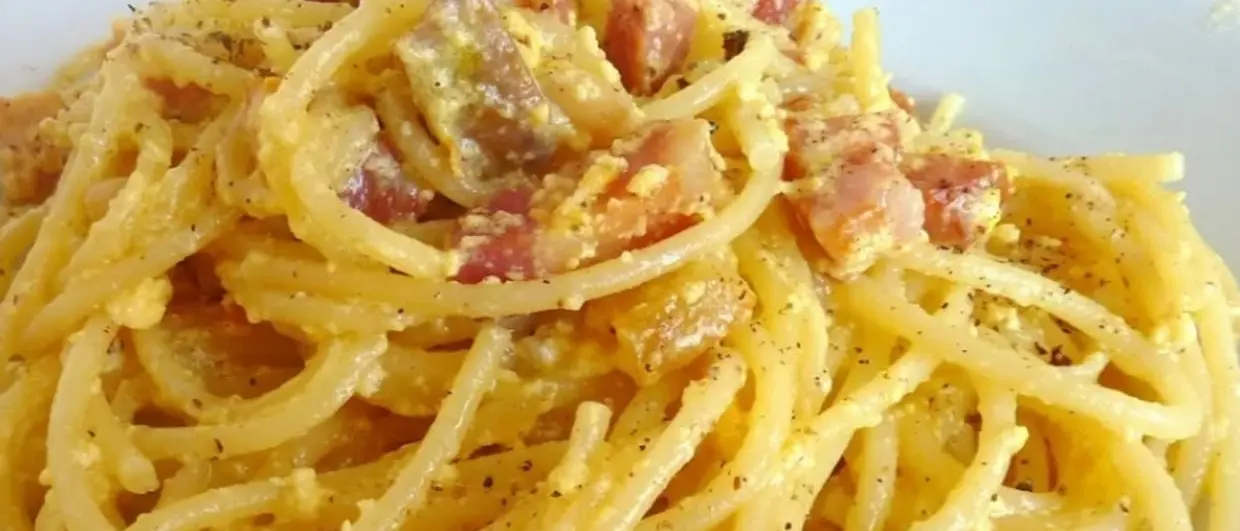 LA RICETTA DEL GIORNO | Spaghetti alla carbonara: un classico intramontabile