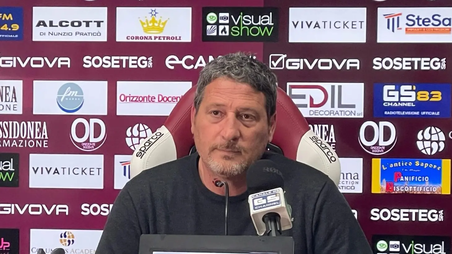 Reggina-Enna, mister Trocini: «La nostra determinazione è incrollabile, lotteremo fino all’ultimo secondo»