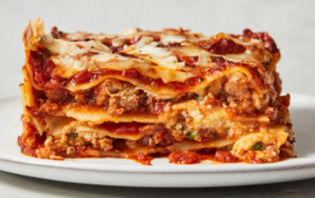 LA RICETTA DEL GORNO | Lasagne al ragù classico: un piatto che conquista tutti