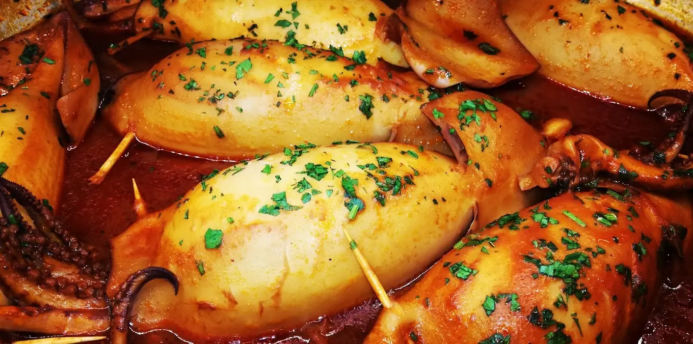 LA RICETTA DEL GIORNO | Calamari ripieni: un secondo di pesce gustoso e facile da preparare