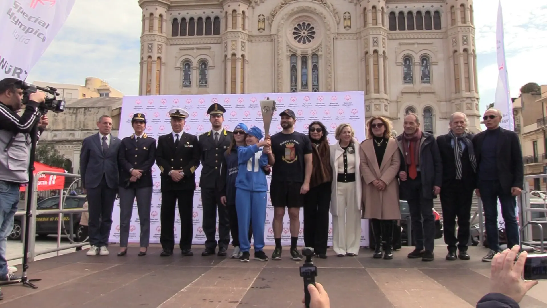 Reggio abbraccia la Fiamma della Speranza: verso gli Special Olympics di Torino 2025