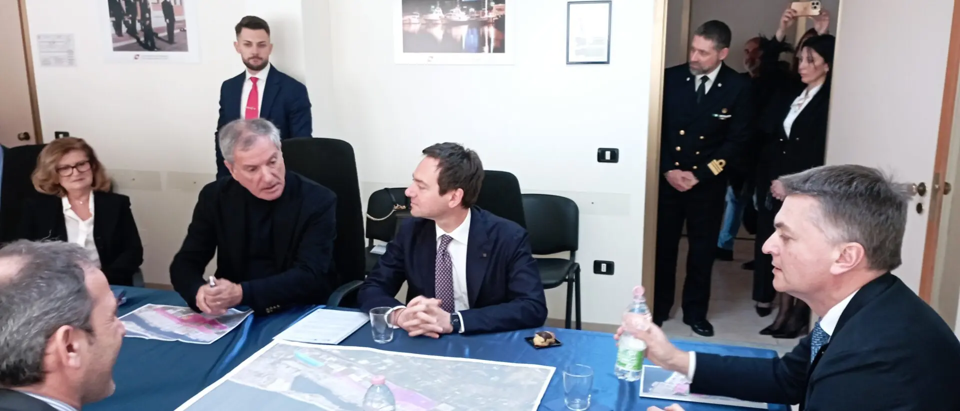 Gioia Tauro, il viceministro Rixi in visita al Porto: «Stiamo investendo 180 milioni»