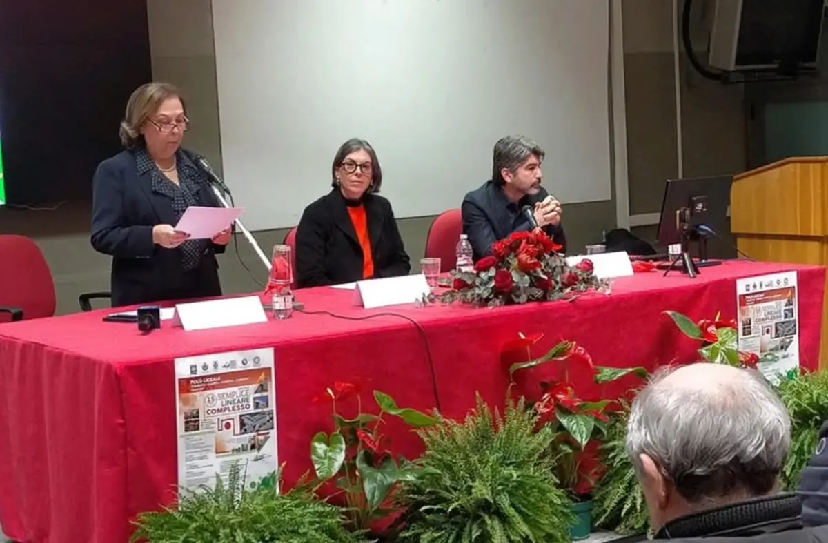 Locri, l’aula magna del liceo Zaleuco intitolata a Costantino Dardi