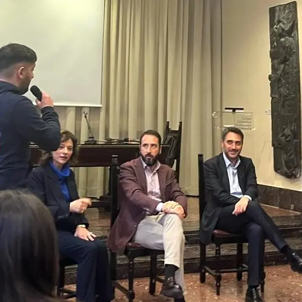 Reggio,Irto (Pd) incontra gli studenti del liceo classico Campanella: «Dialogo è alla base della democrazia»