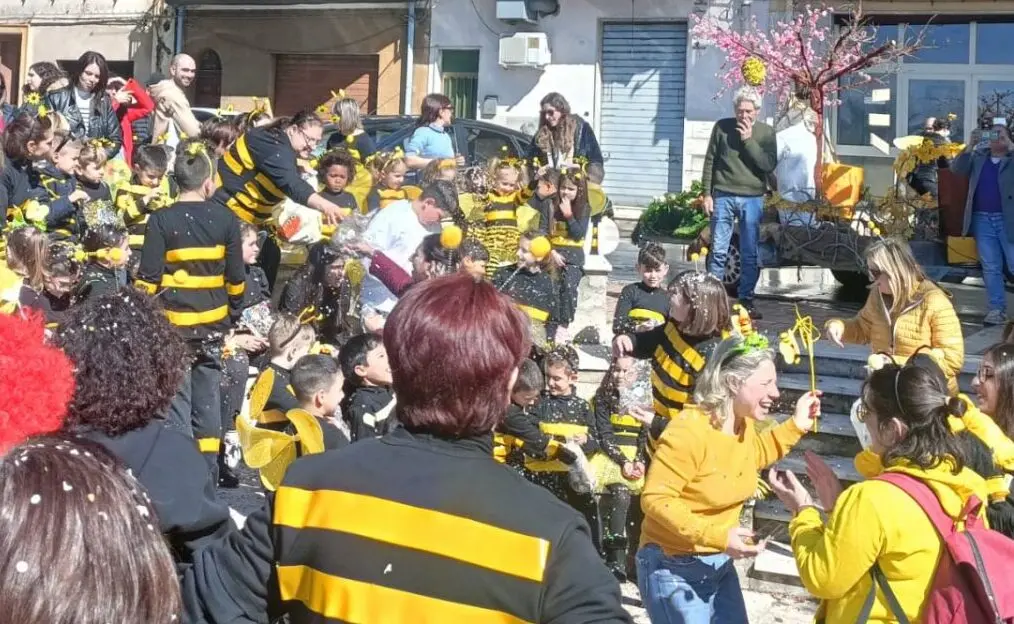 San Giuseppe, le api protagoniste del Carnevale 2025