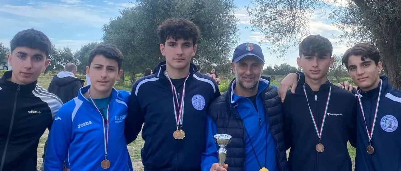 Villa San Giovanni, l'I.I.S Nostro - Repaci vola alle finali regionali di corsa campestre
