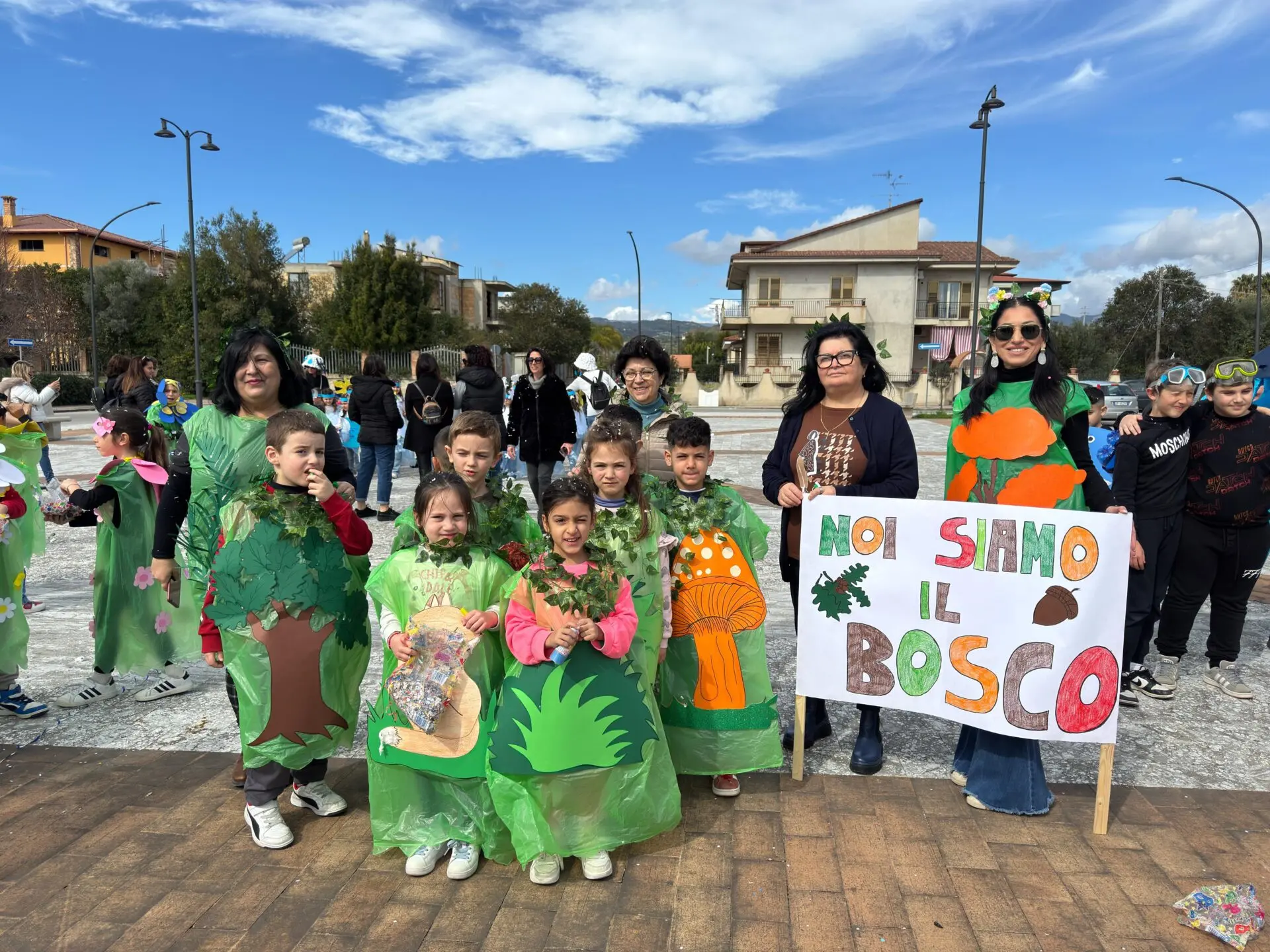 Per gli alunni della scuola primaria di Ardore un carnevale in difesa dell’ambiente