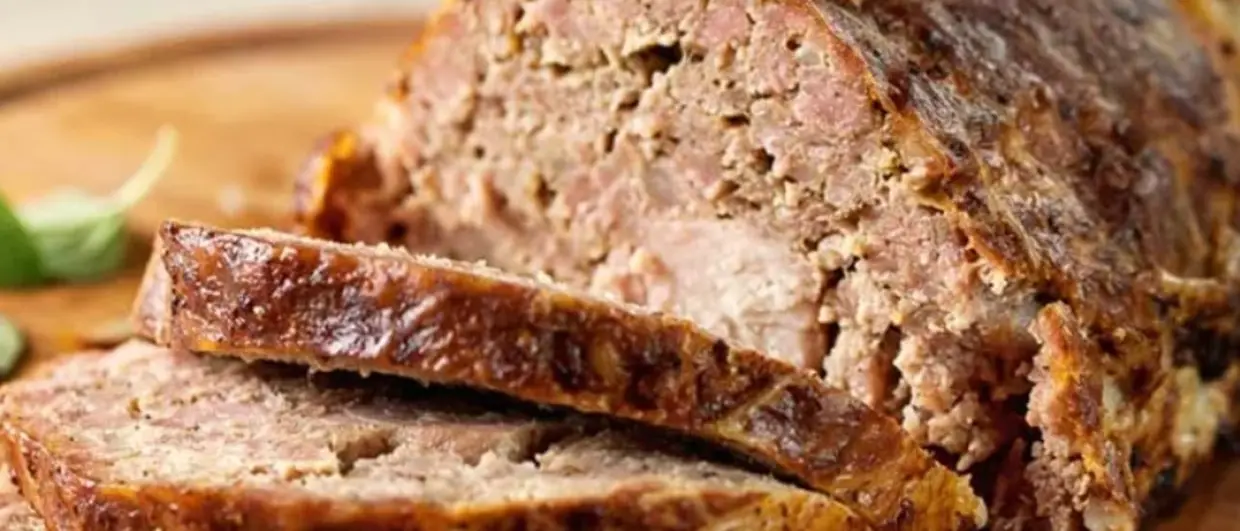 LA RICETTA DEL GIORNO | Polpettone al forno, un classico della cucina italiana che non tramonta mai