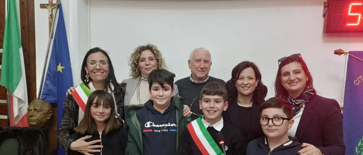 Villa, a palazzo San Giovanni la prima seduta del consiglio comunale dei ragazzi e la consulta dei giovani