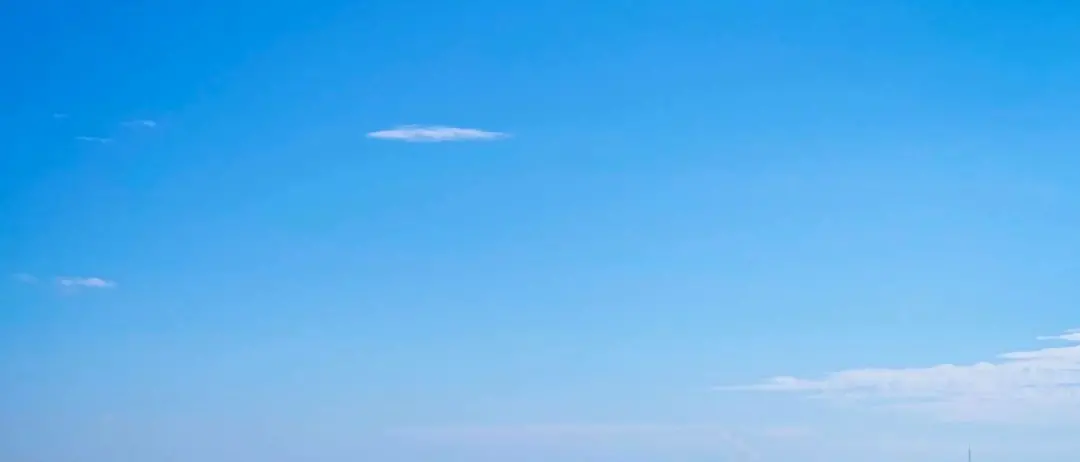 LA FOTO DEL GIORNO | Restare, come il mare