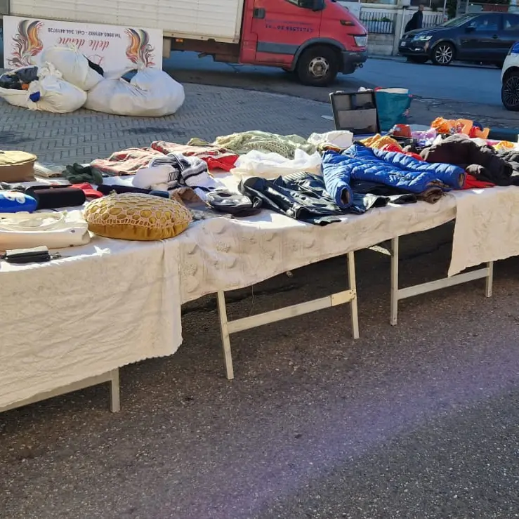 Reggio, controlli della Polizia Locale al mercato di via T. Minniti: multe e sequestri