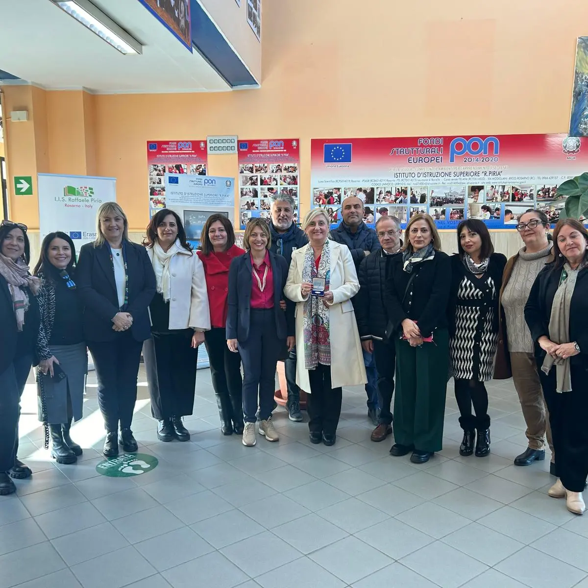 Premio Nazionale \"Leonessa d'Italia\" alla preside Mariarosaria Russo e all'istituto Piria di Rosarno e Laureana di Borrello