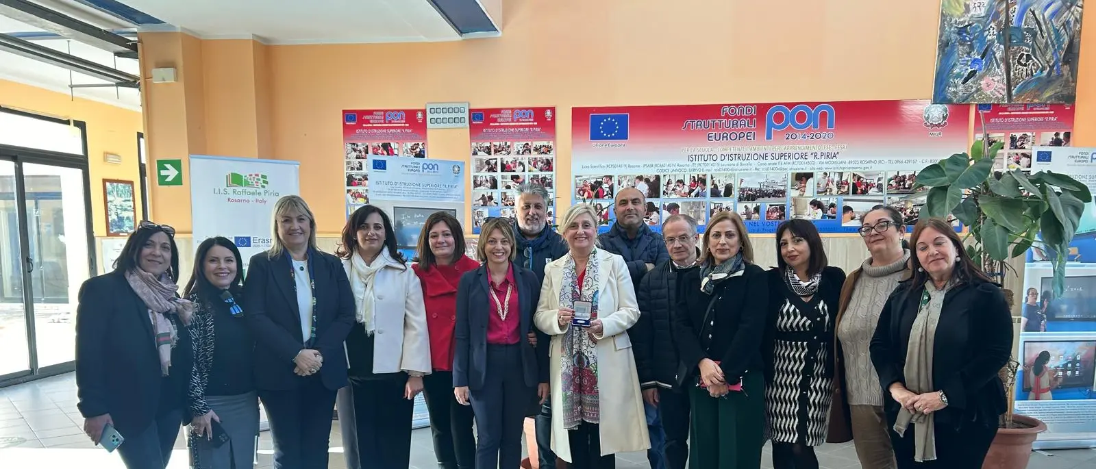 Premio Nazionale \"Leonessa d'Italia\" alla preside Mariarosaria Russo e all'istituto Piria di Rosarno e Laureana di Borrello