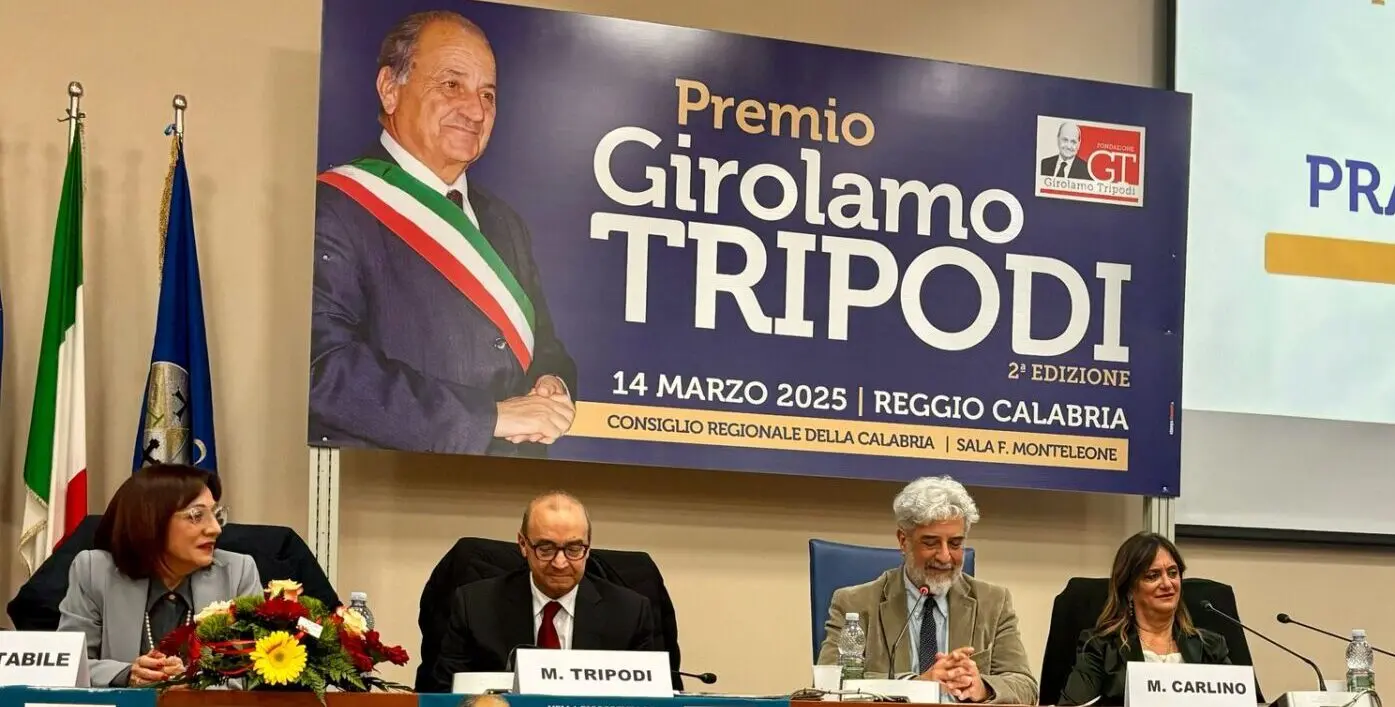 Reggio, presso il consiglio Regionale la prima edizione del premio \"Girolamo Tripodi\"