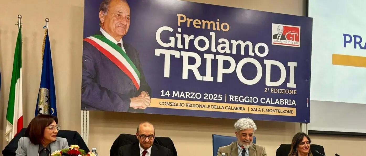 Reggio, presso il consiglio Regionale la prima edizione del premio \"Girolamo Tripodi\"