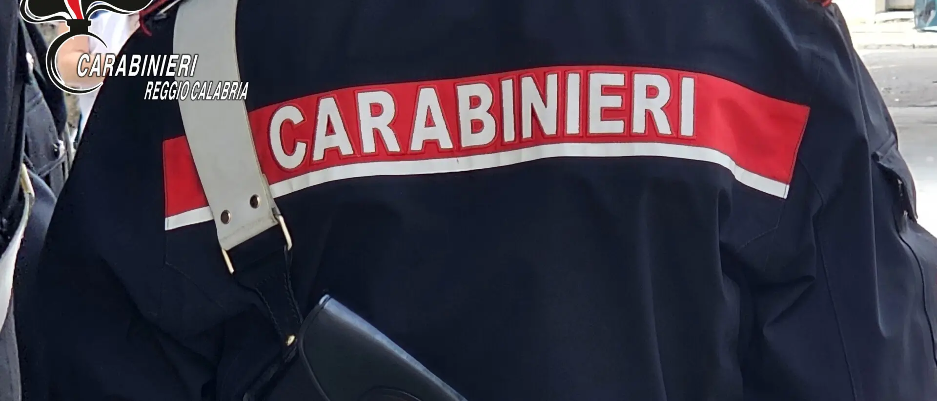 Melito, chiama i Carabinieri per atto intimidatorio ma le telecamere lo incastrano: denunciato