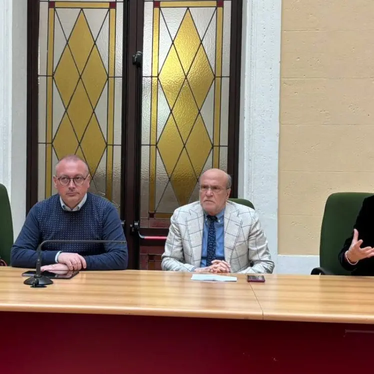 Femminile Plurale, Versace: «Sui diritti, le donne ci insegnano a vedere le cose da un’altra prospettiva»