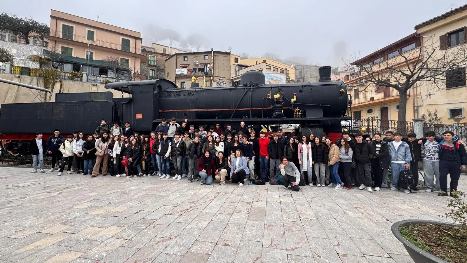 Gli studenti del Polo Liceale 'Zaleuco - Oliveti - Panetta - Zanotti' tra storia e natura: viaggio tra le meraviglie di Bova e Pentedattilo
