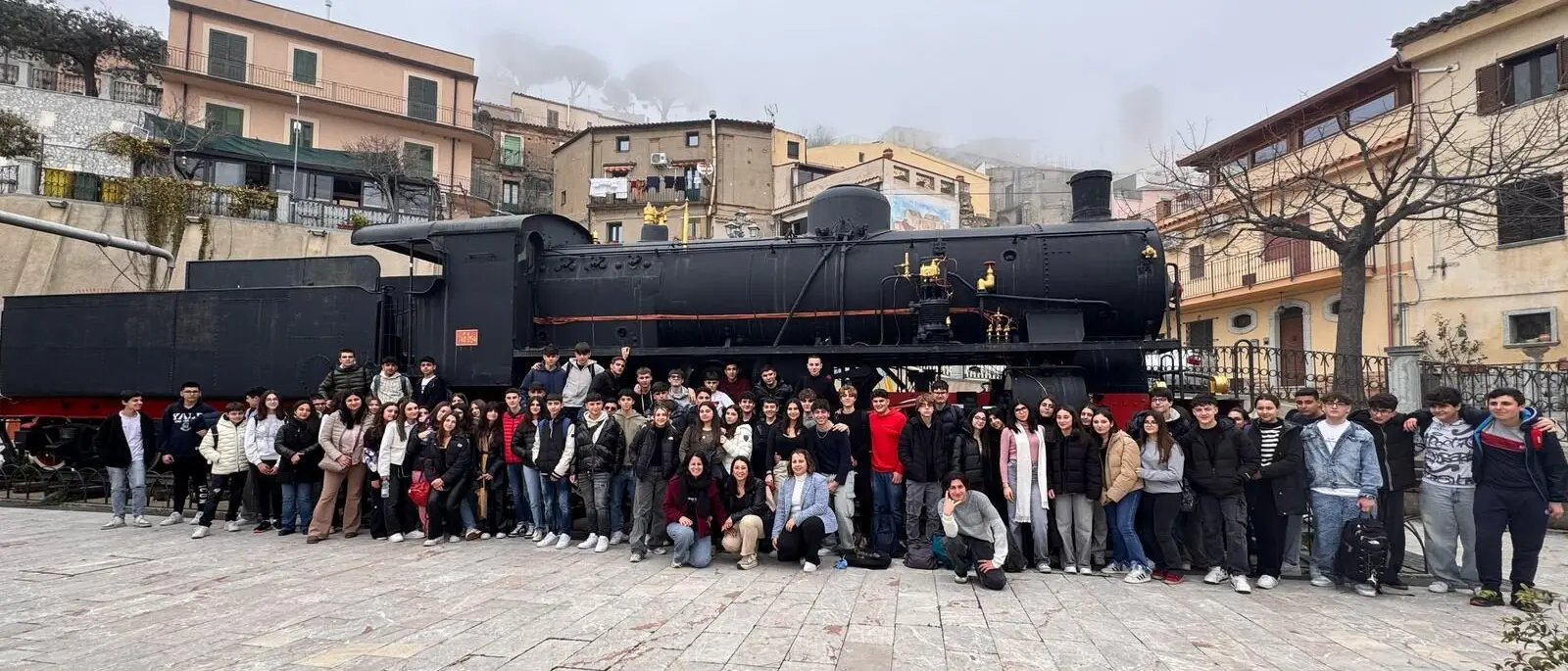 Gli studenti del Polo Liceale 'Zaleuco - Oliveti - Panetta - Zanotti' tra storia e natura: viaggio tra le meraviglie di Bova e Pentedattilo