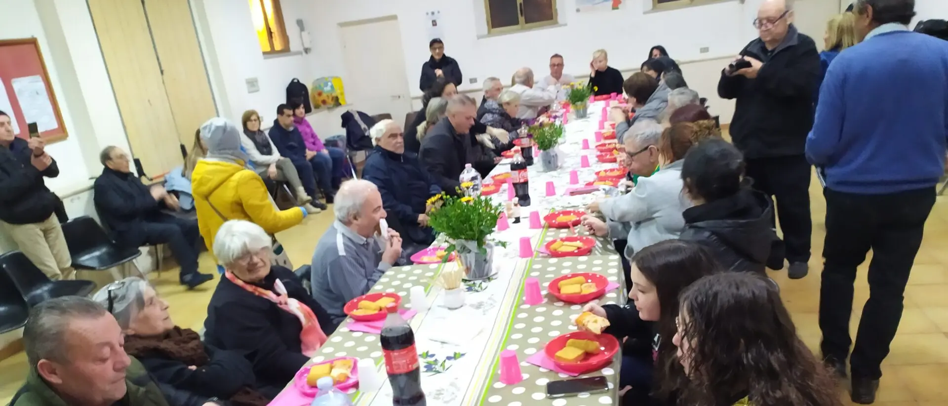 Mosorrofa, una festa per l’accoglienza: comunità e immigrati insieme nel segno di San Giuseppe