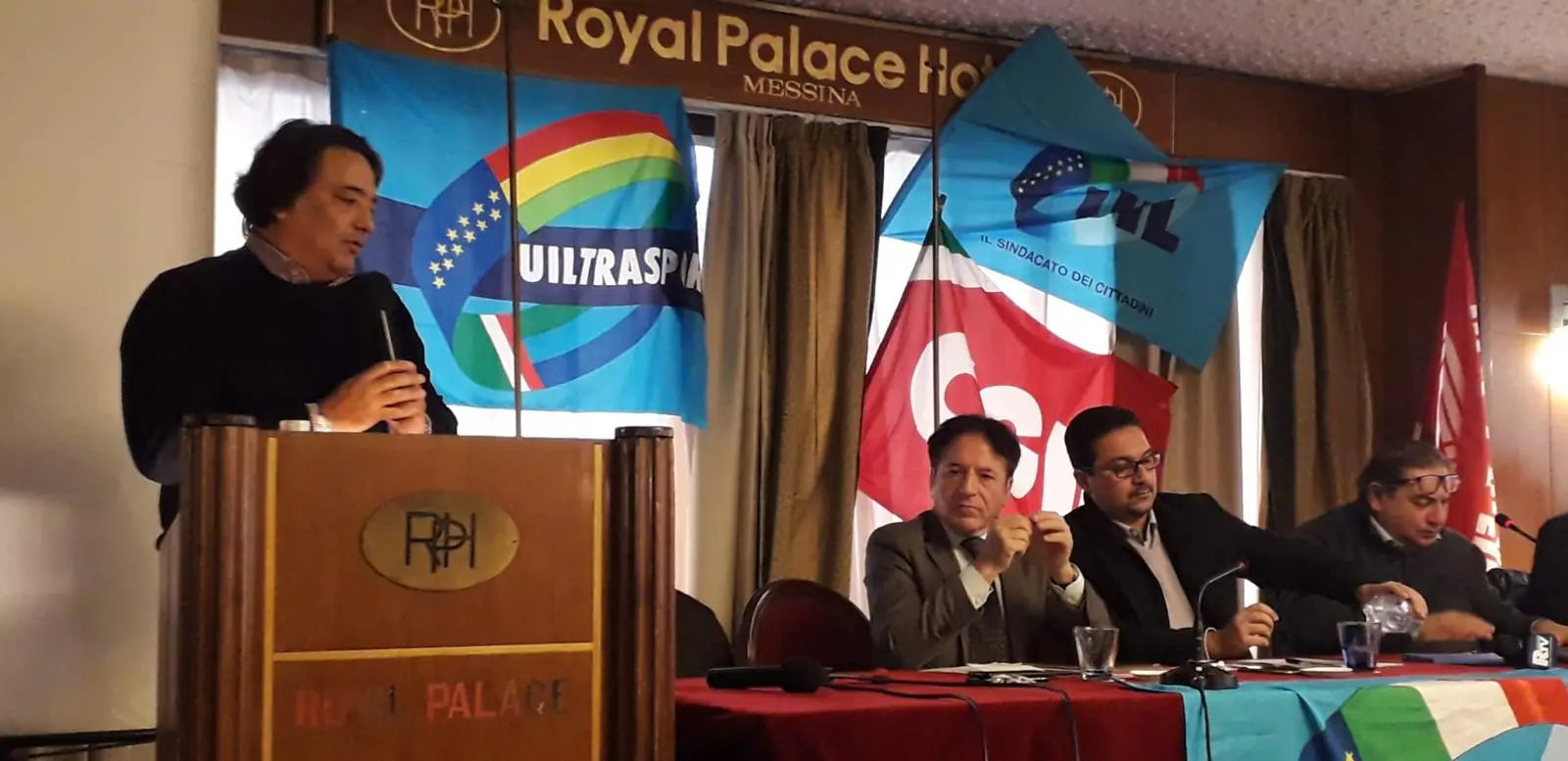 Lavoratori Blu Jet verso lo sciopero, stamane assemblea a Messina