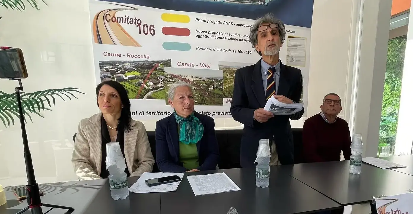 Statale 106: \"Basta Vittime\" sostiene il comitato di Caulonia e boccia il nuovo tracciato proposto da ANAS
