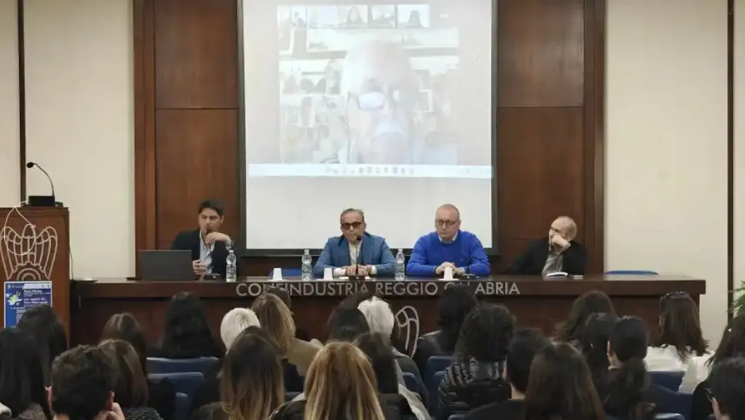 Asilo nido di San Roberto, l'appello alle Istituzioni per scongiurarne la chiusura