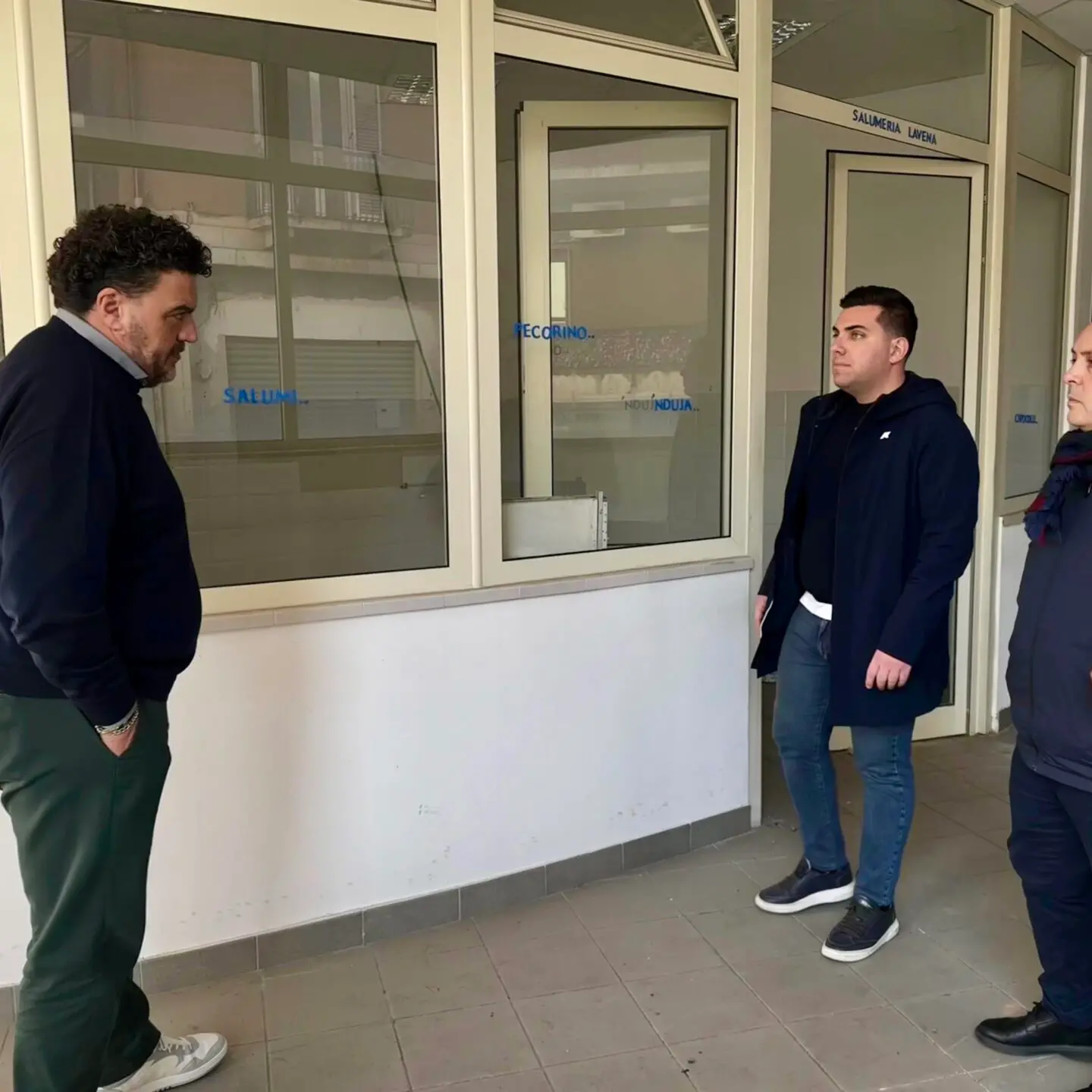 Mercato di via Aschenez, Forza Italia: «Trasformiamolo in un polo turistico come a Barcellona»