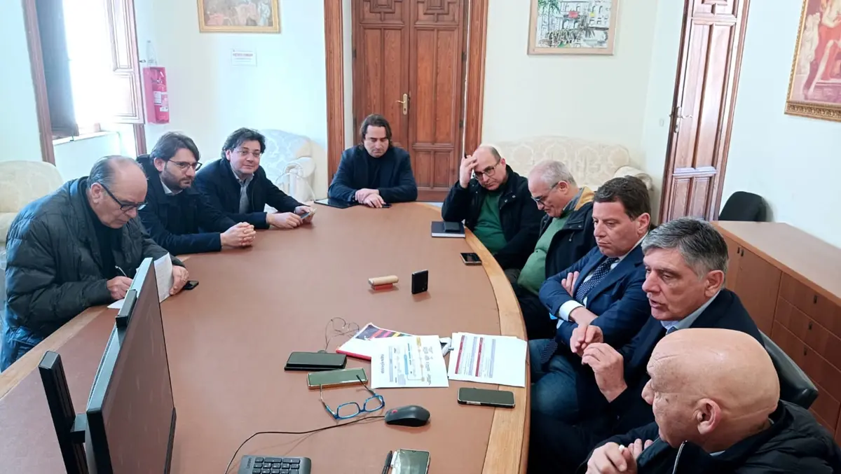Reggio, mobilità nello Stretto: prosegue il confronto tra Atam, amministrazione e Pendolari