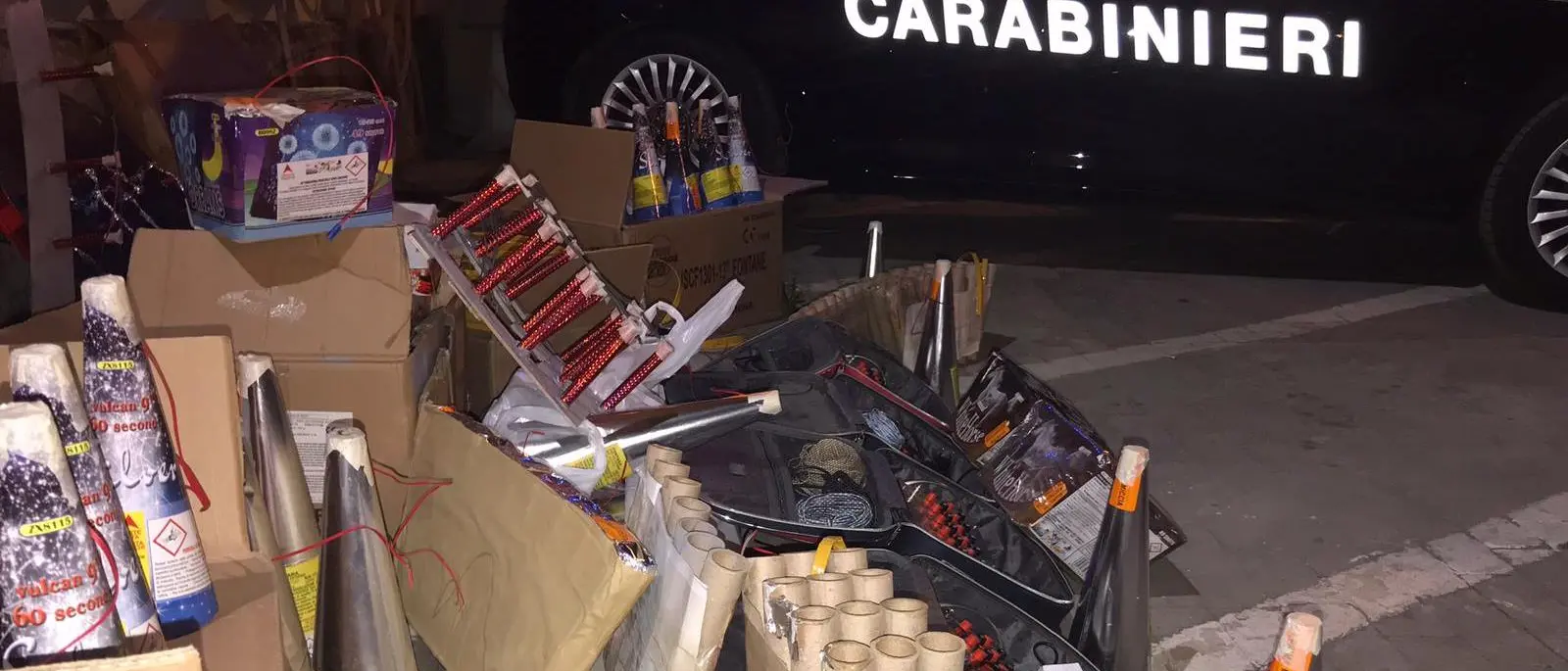 Reggio, oltre una tonnellata di materiale pirotecnico sequestrato