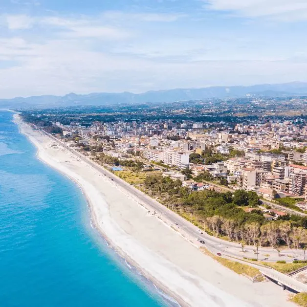 Riviera dei gelsomini o riviera cristallina? La Jonica Holidays insorge: «Sbagliato cambiare nome»