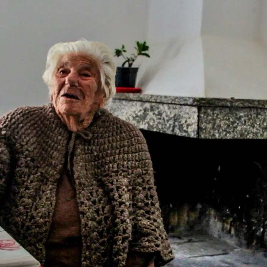 Quando Mussolini vietò il grecanico. I cento anni di Francesca tra resistenza, silenzi, guerra e memoria